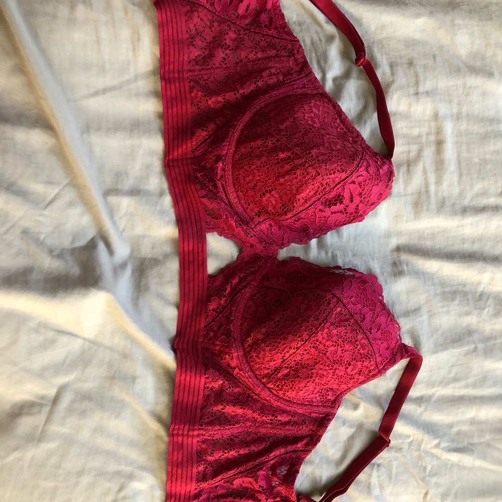 Red Very Sexy Lined Plunge Bra